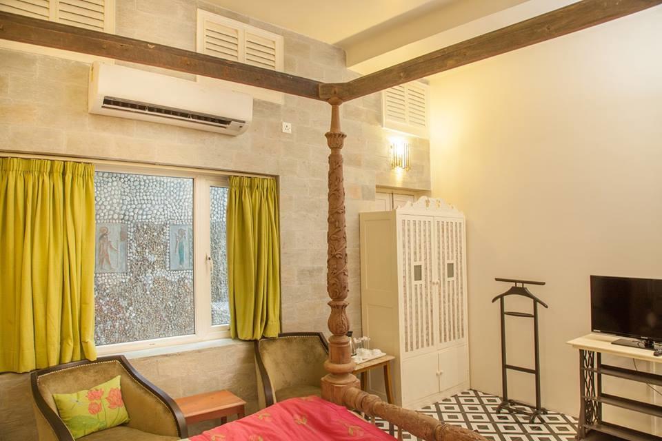 Bed and Breakfast The Ivy House Калькутта Экстерьер фото
